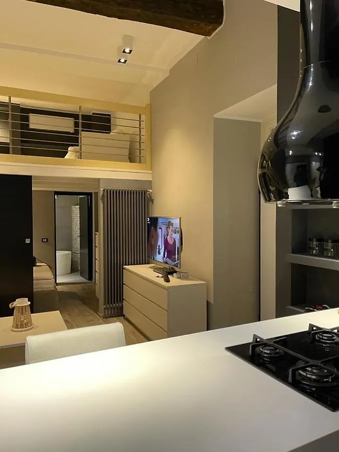 Appartement Portici Design Suite - Historical Center Bologna Italië